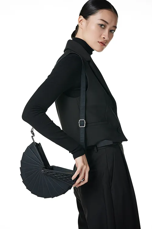 YKK FASTENING AWARDS ファッショングッズ部門 審査員特別賞 | YKK